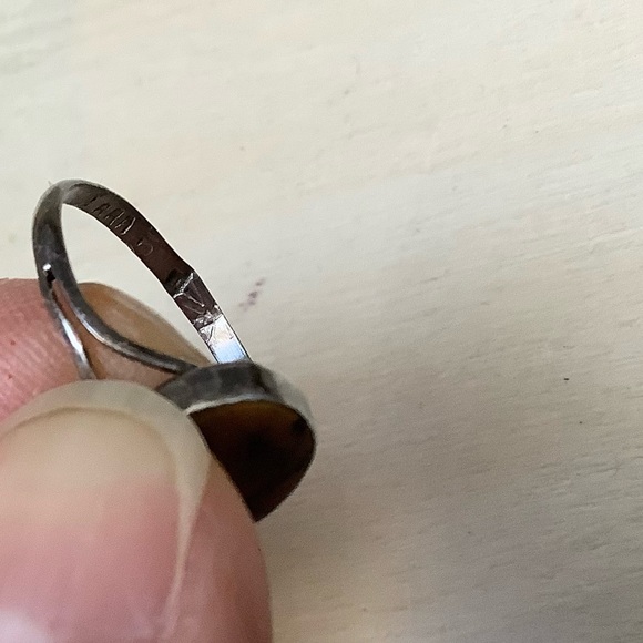 TLC new vintage tiger eye silver ring (squished) - Picture 12 of 15